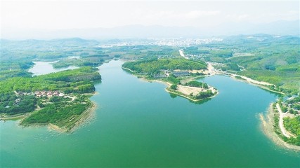 白沙综合治理水环境 建设生态宜居家园